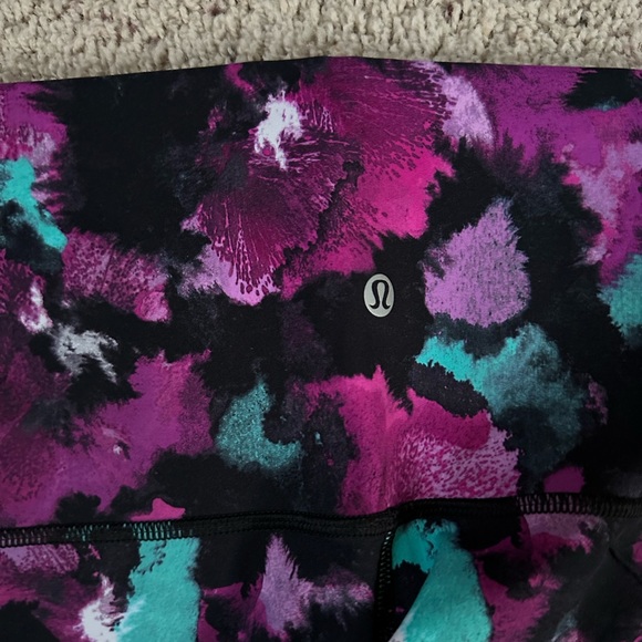 Lululemons Wunder under leggings - Picture 3 of 4